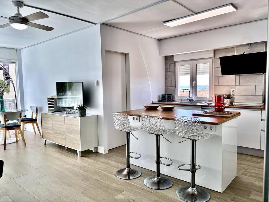פובלה דה פארנאלס Precioso Apartamento Junto Al Mar מראה חיצוני תמונה